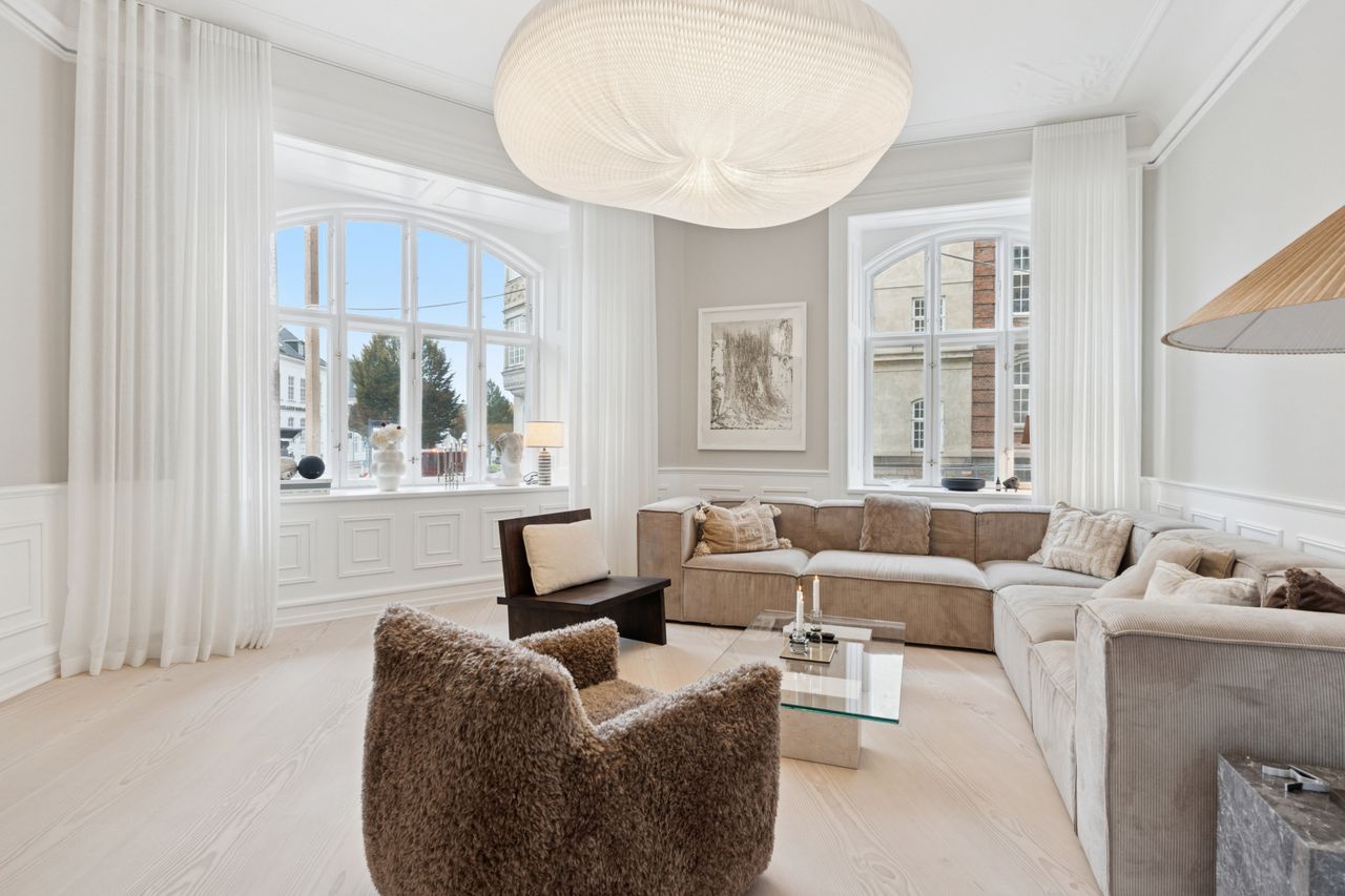 Ejendomsbillede 3 af 25