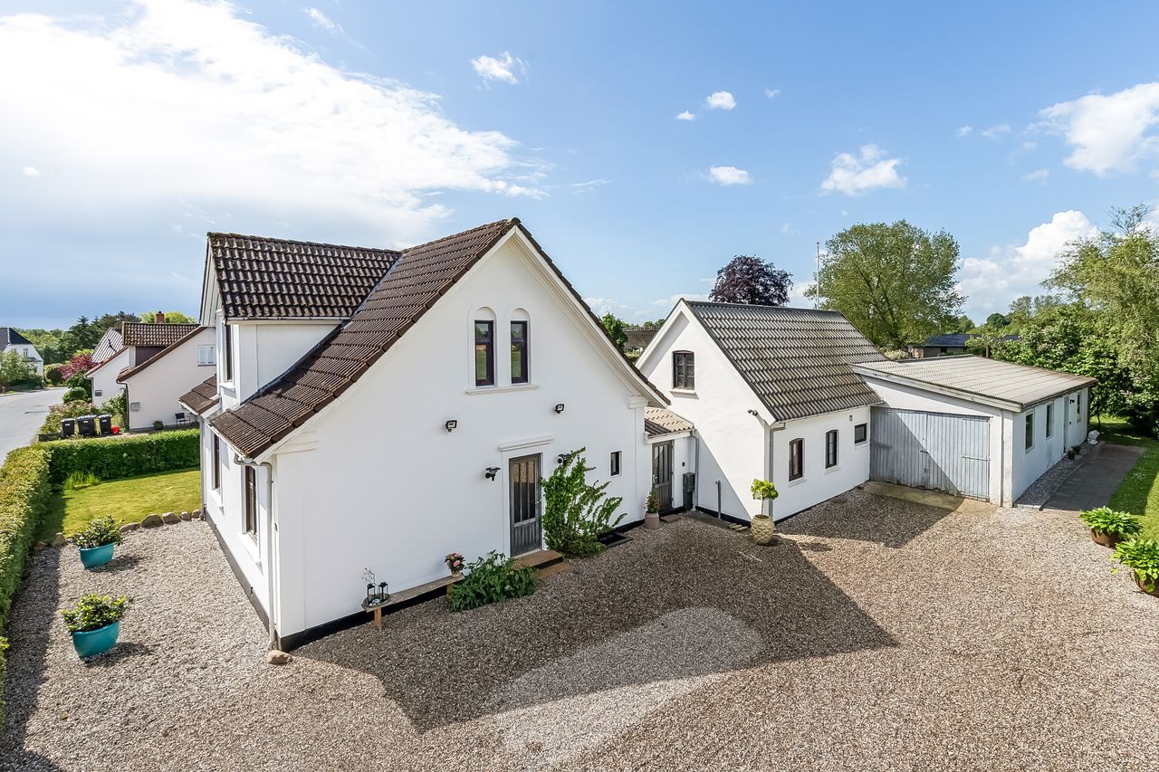 Ejendomsbillede 3 af 29