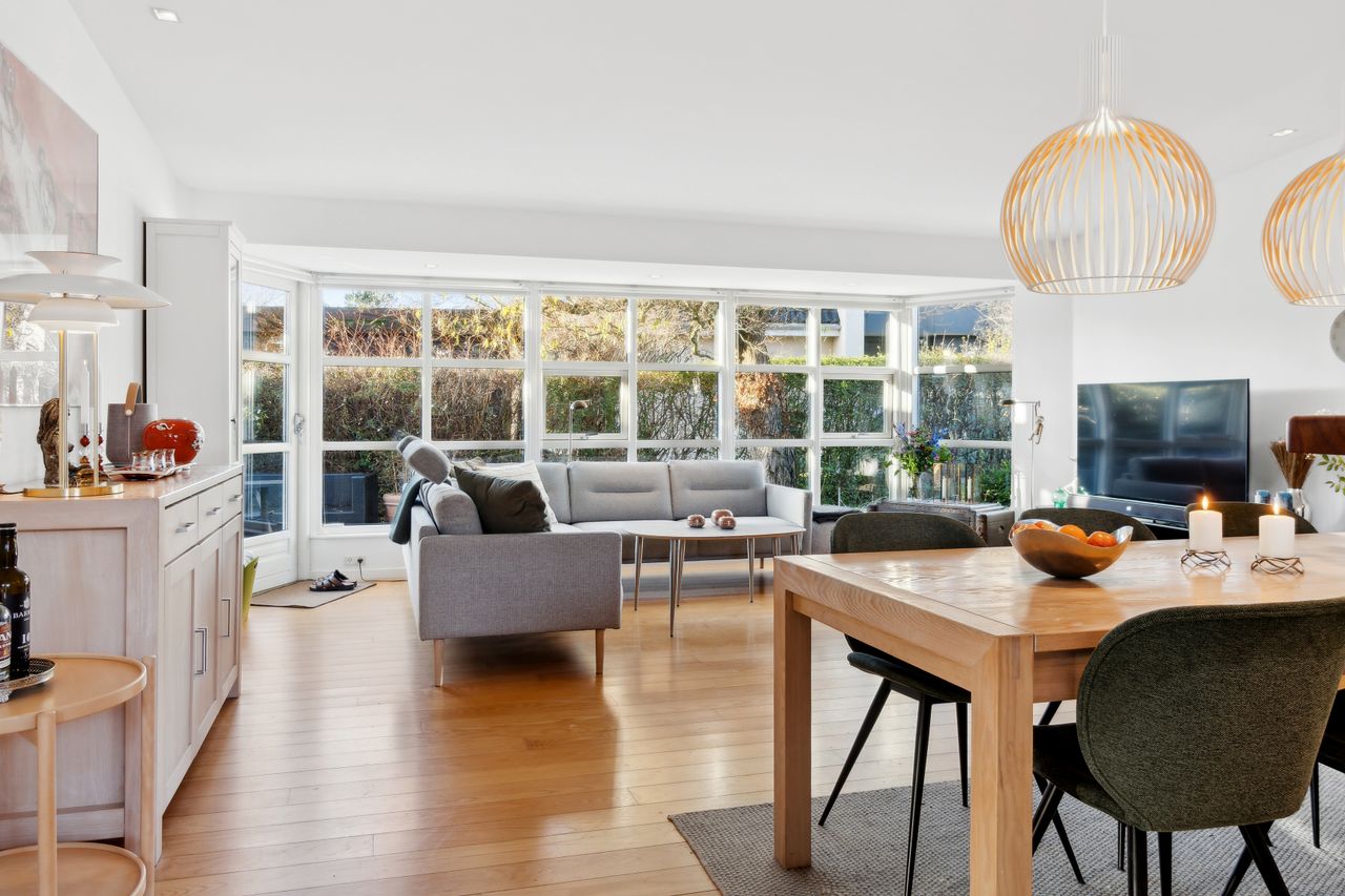 Ejendomsbillede 2 af 25