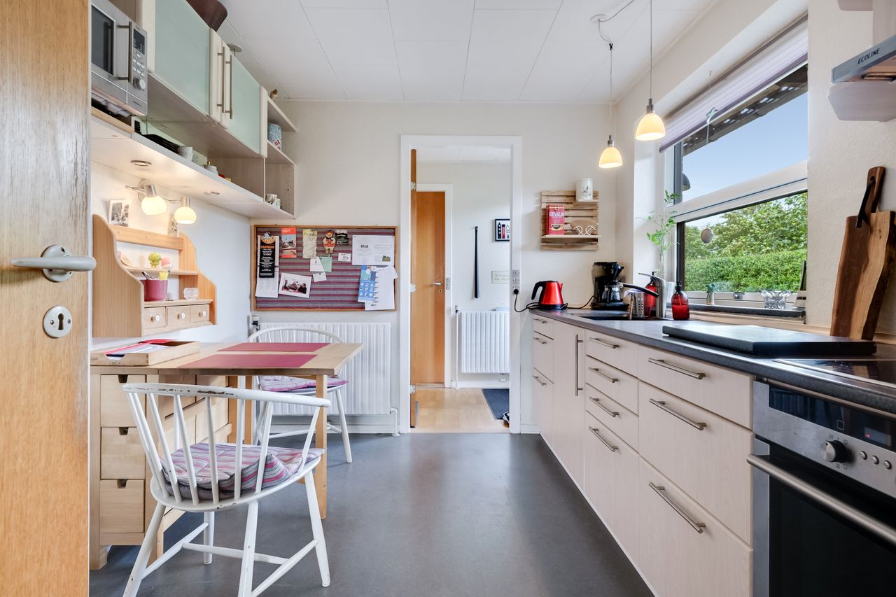 Ejendomsbillede 3 af 27