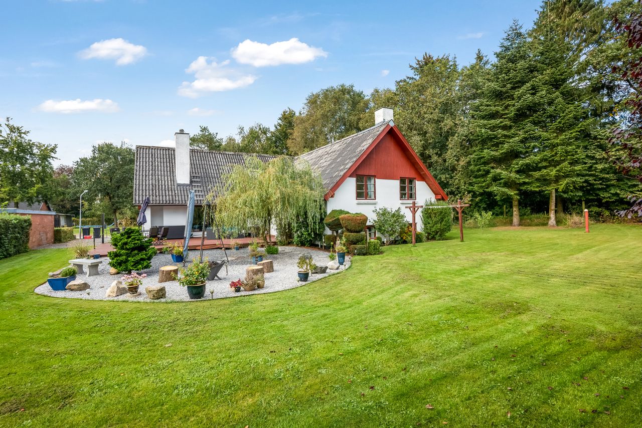 Ejendomsbillede 2 af 41