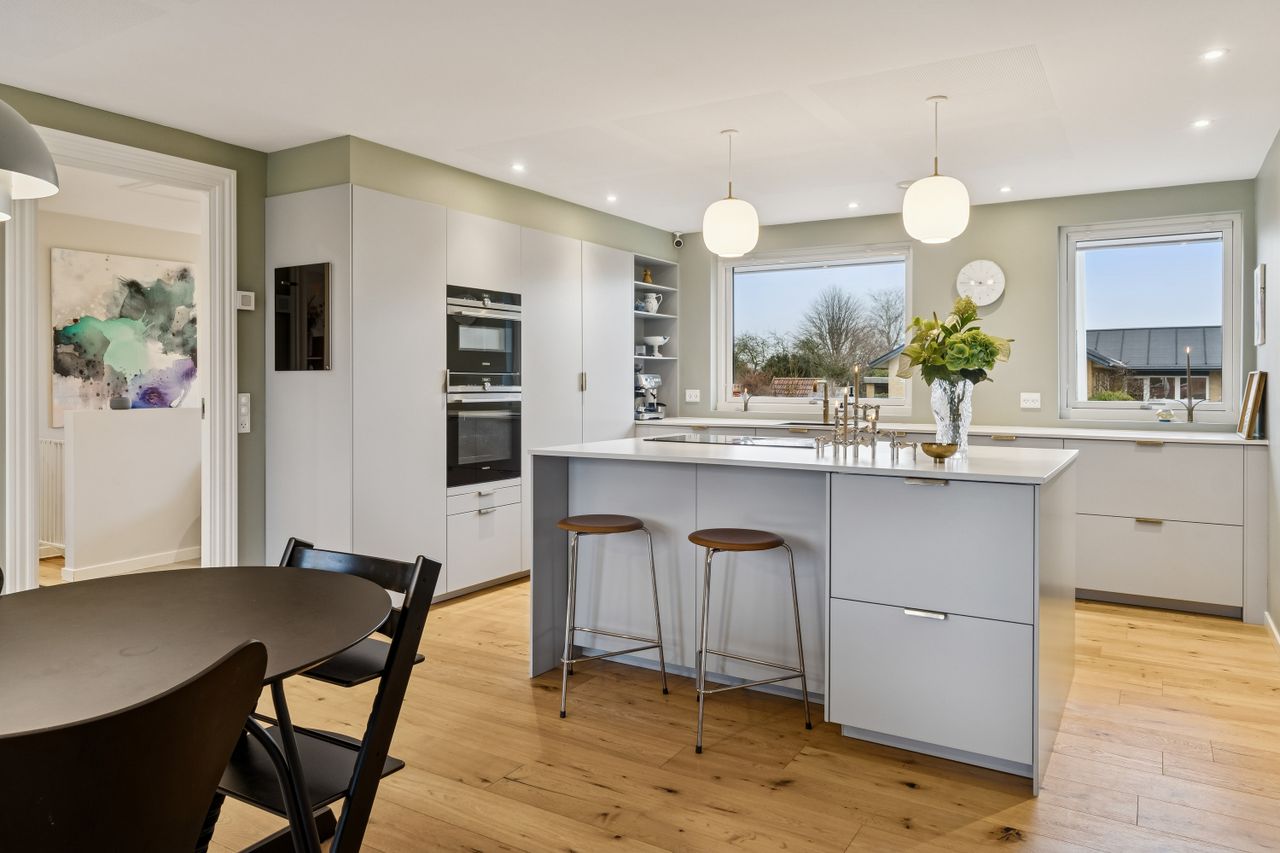 Ejendomsbillede 3 af 25