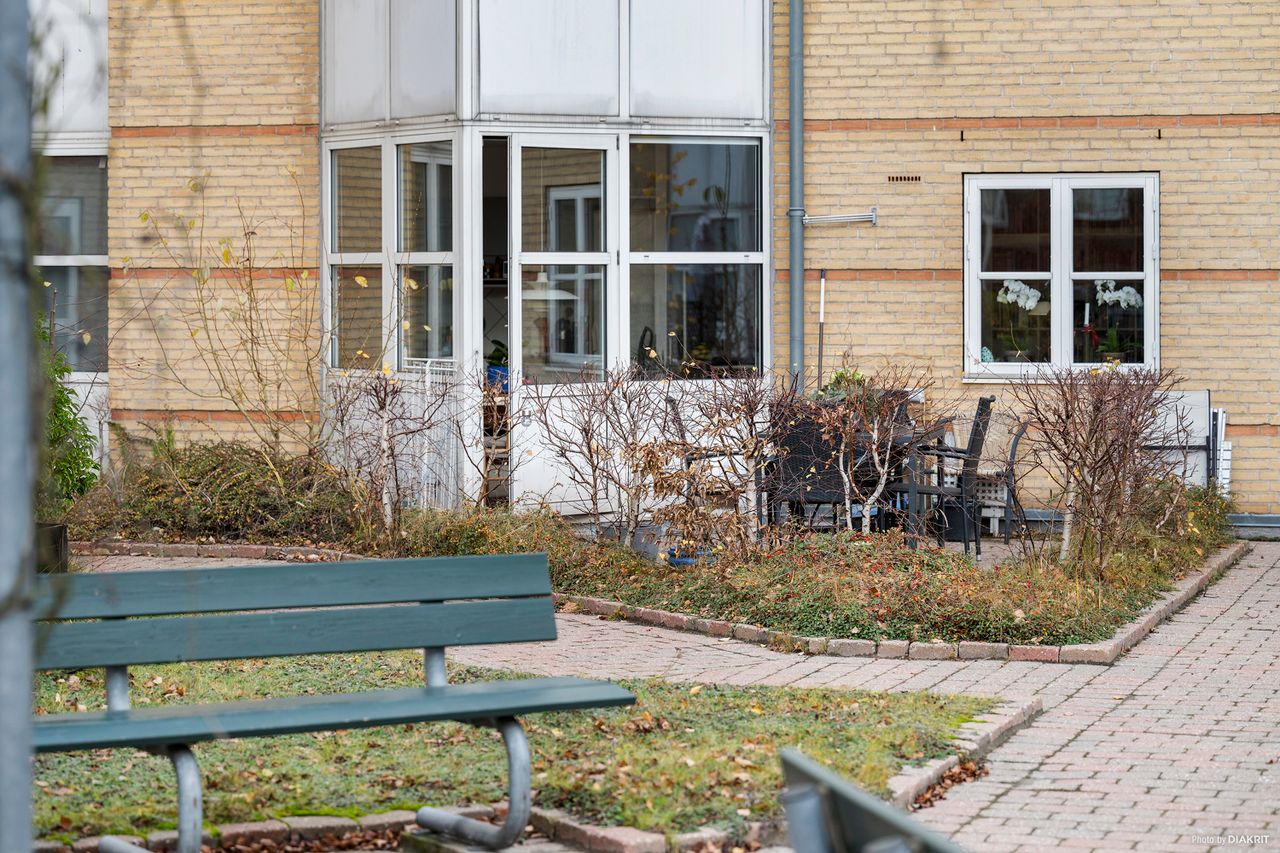 Ejendomsbillede 2 af 16