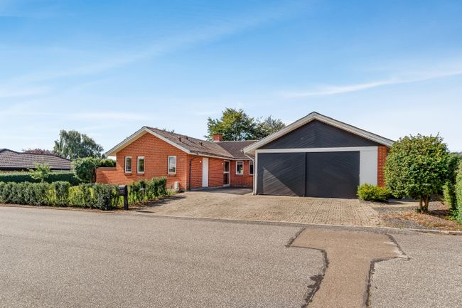 Kobberupvej 113,  Villa