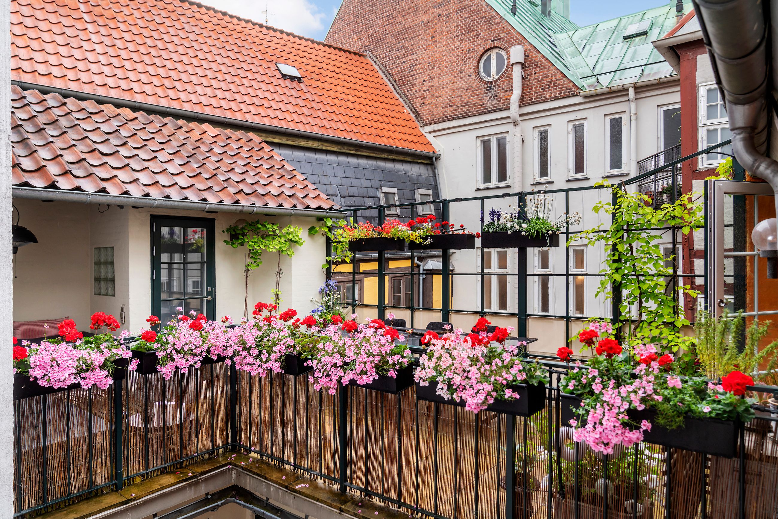 Klosterstræde 8, 2, København K - Ejendommen