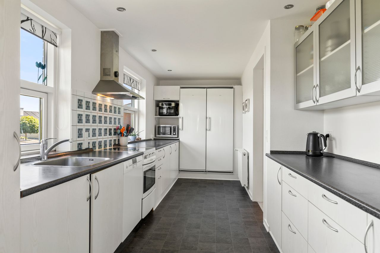 Ejendomsbillede 3 af 26