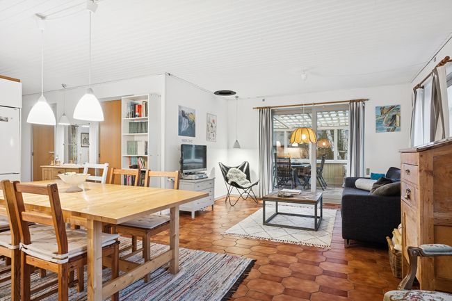 Paradisæblet 63,  Udby