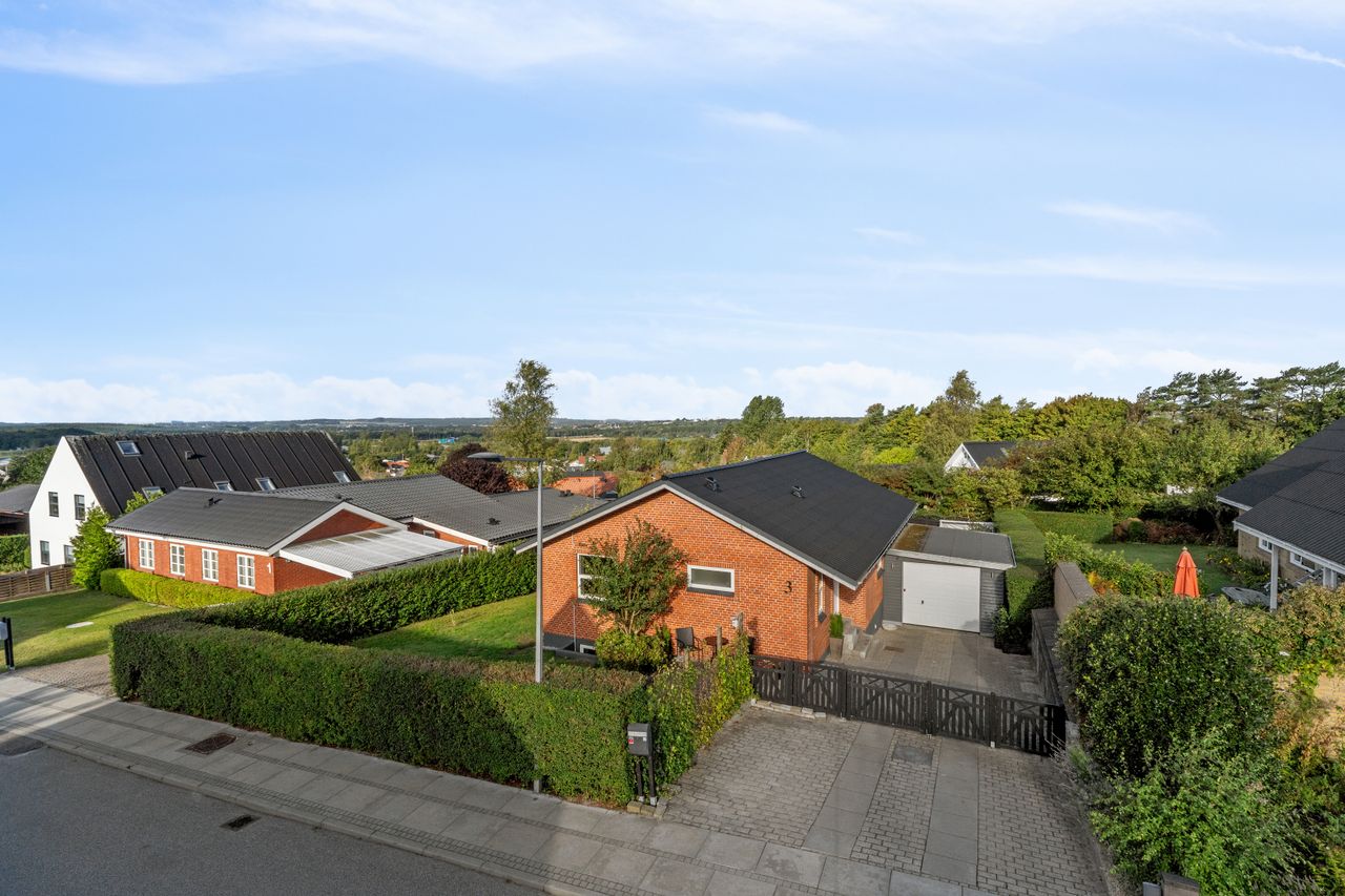 Ejendomsbillede 2 af 26