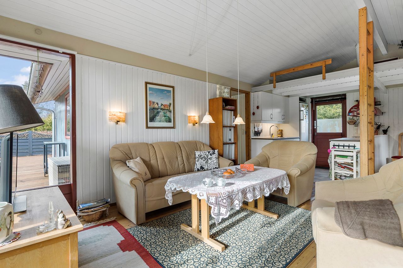 Ejendomsbillede 3 af 16