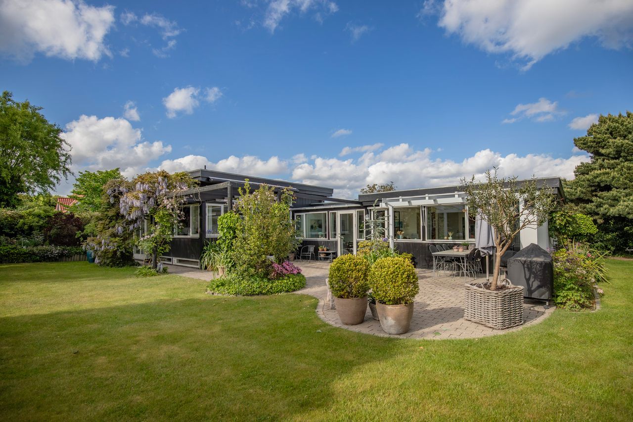 Ejendomsbillede 2 af 39