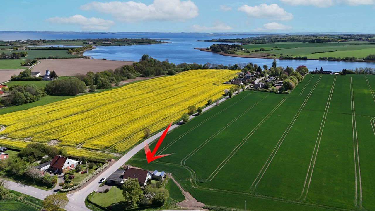 Ejendomsbillede 2 af 19