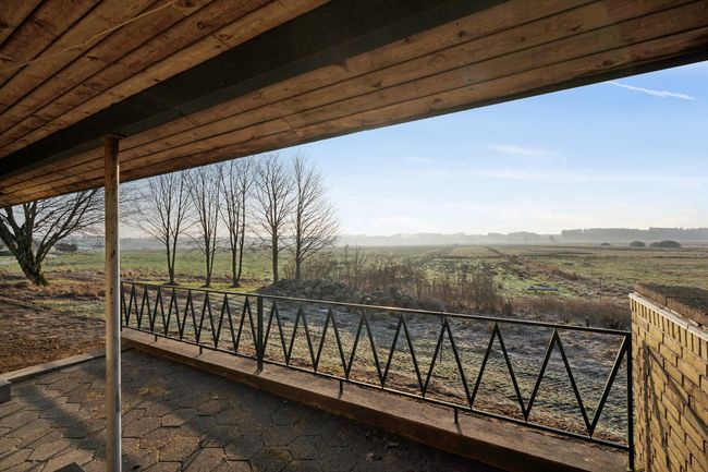 Engedalvej 2,  Låstrup Landejendom