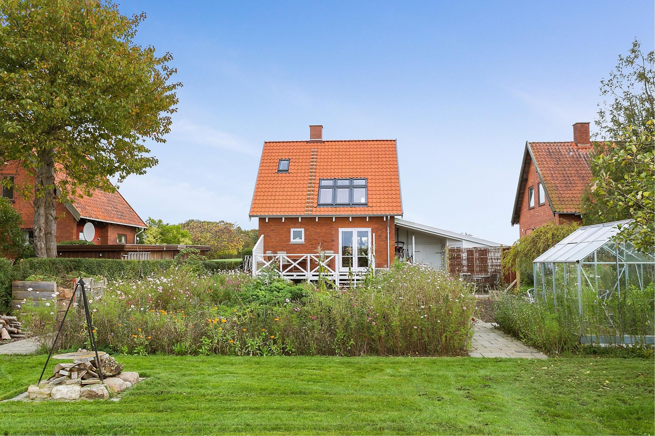 Strandvejen 104, Vester Åby Villa