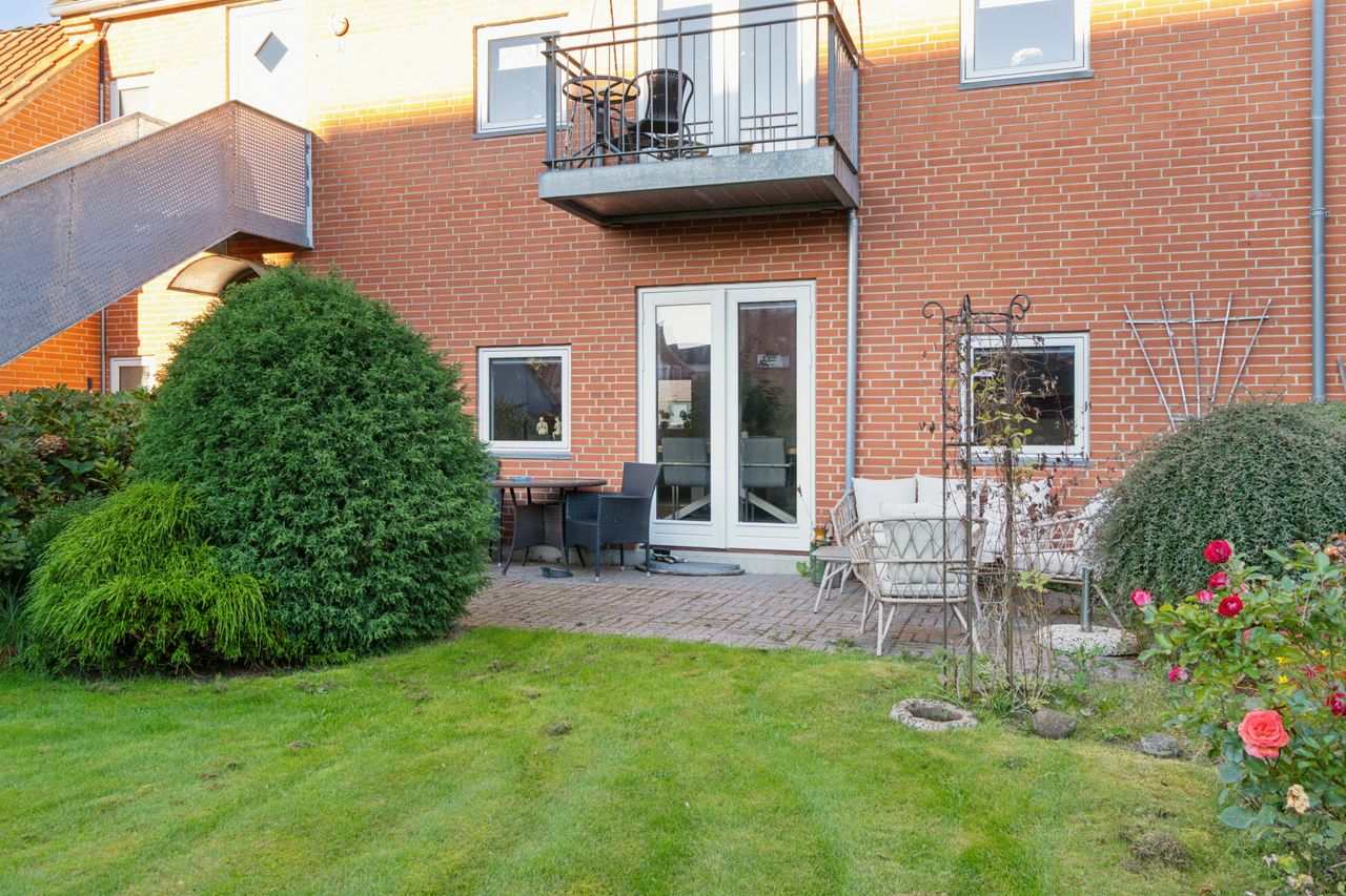 Ejendomsbillede 2 af 16