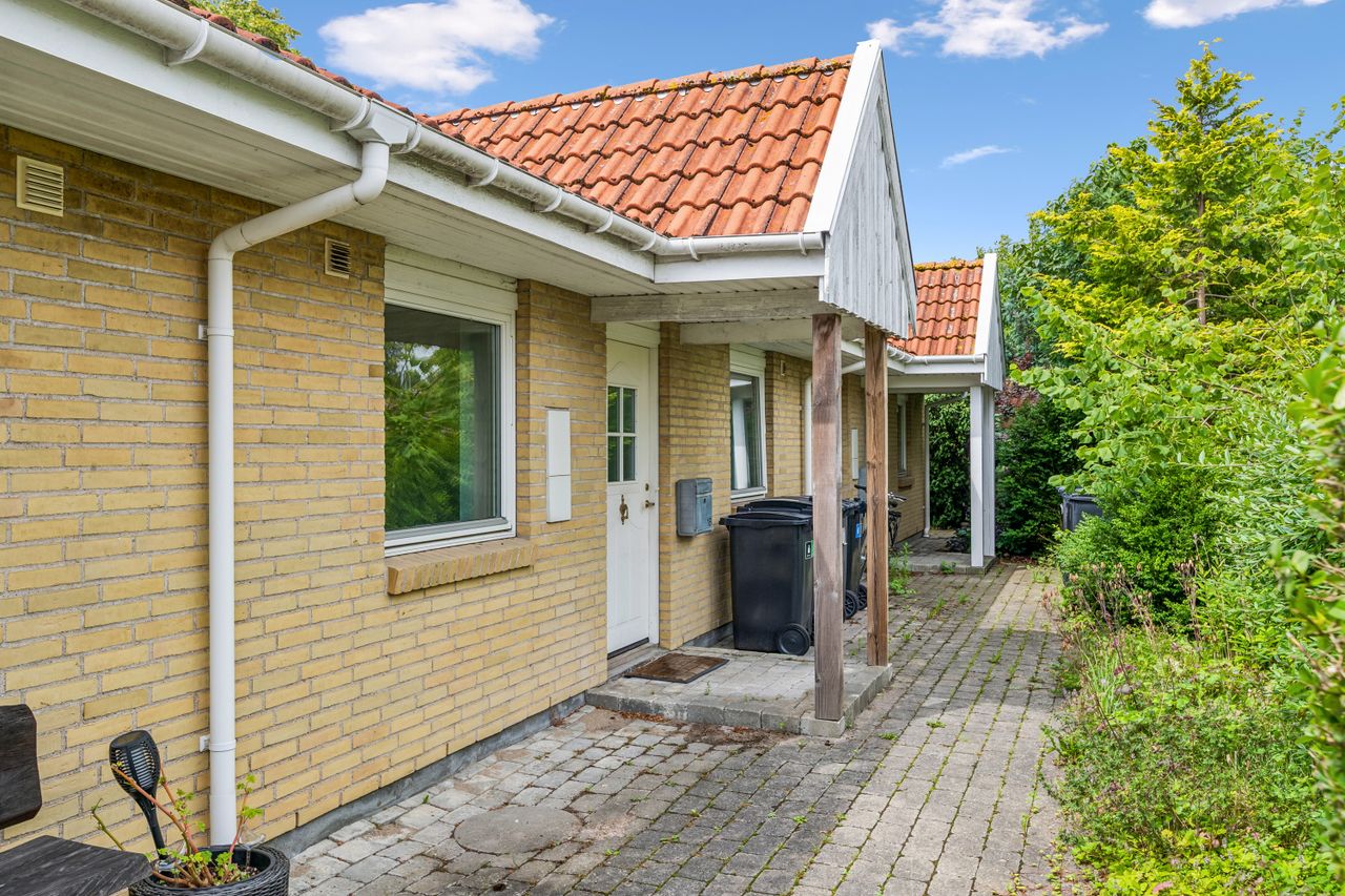 Ejendomsbillede 3 af 15