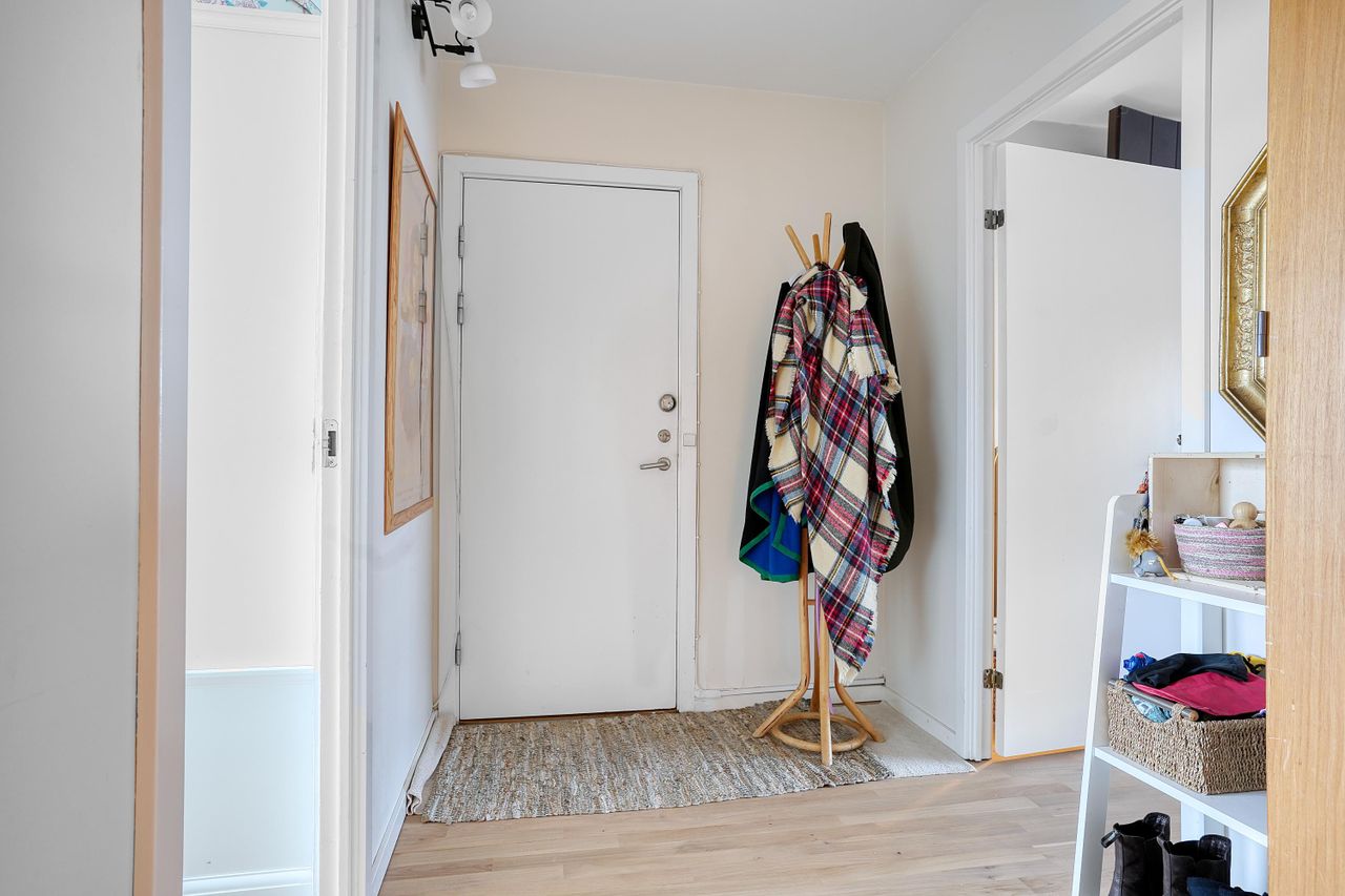 Ejendomsbillede 2 af 16