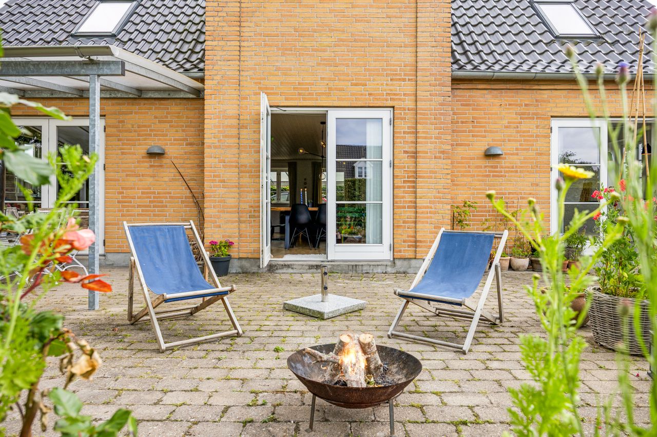 Ejendomsbillede 3 af 39