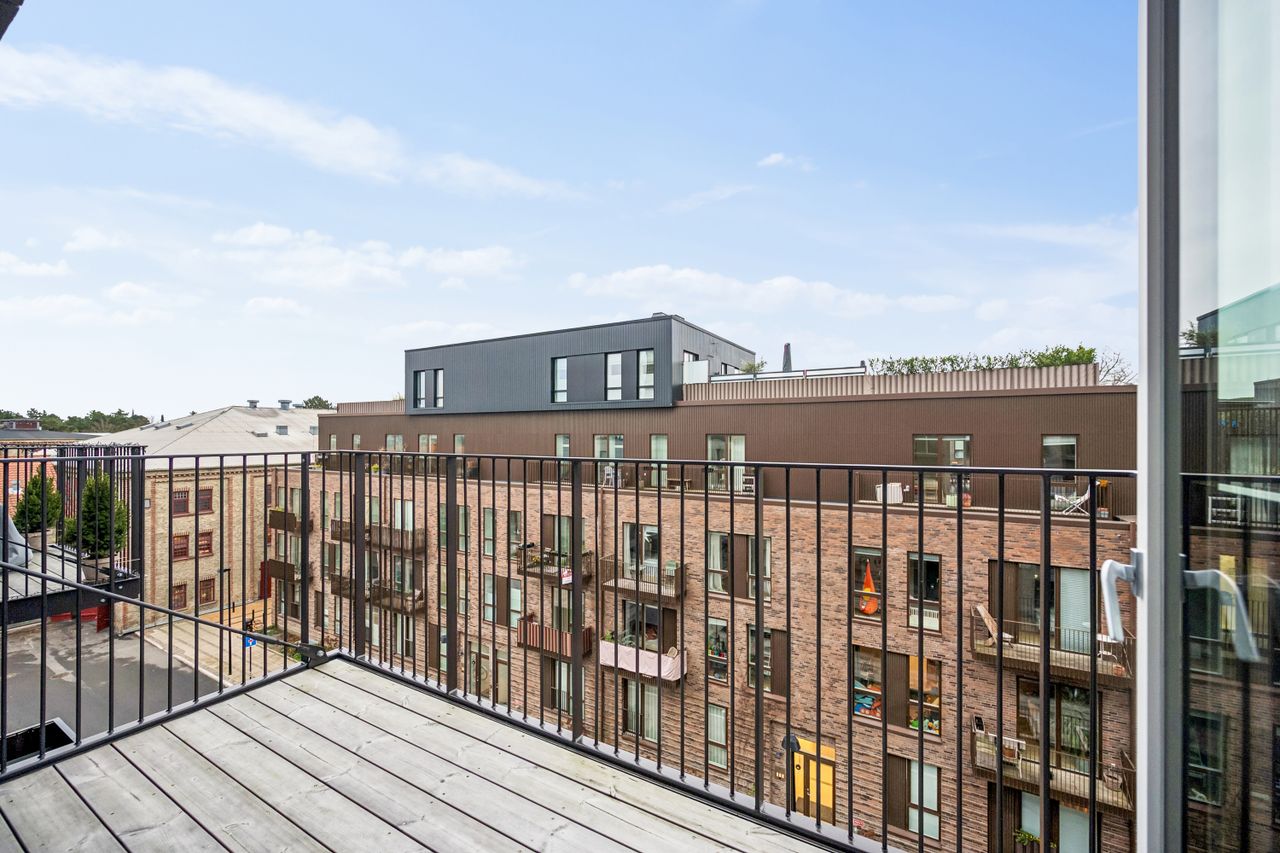 Ejendomsbillede 2 af 15