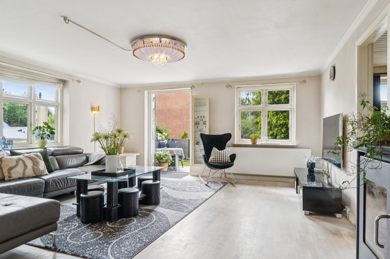 Ejendomsbillede 2 af 20