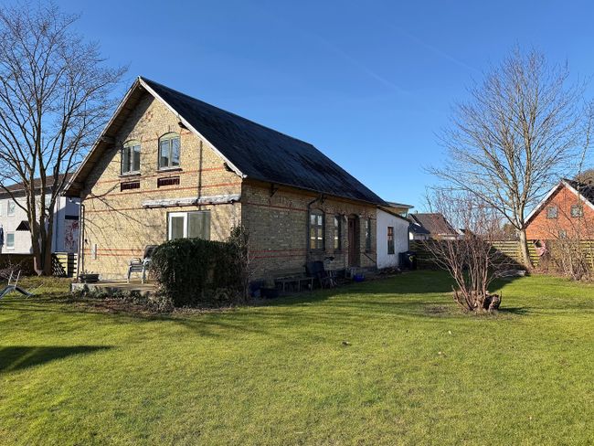 Gl. Egensevej 7,  Mou