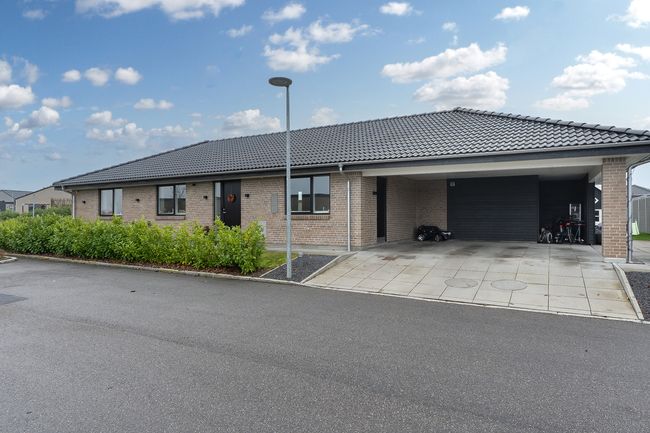 Gryti 1,  Smørumnedre