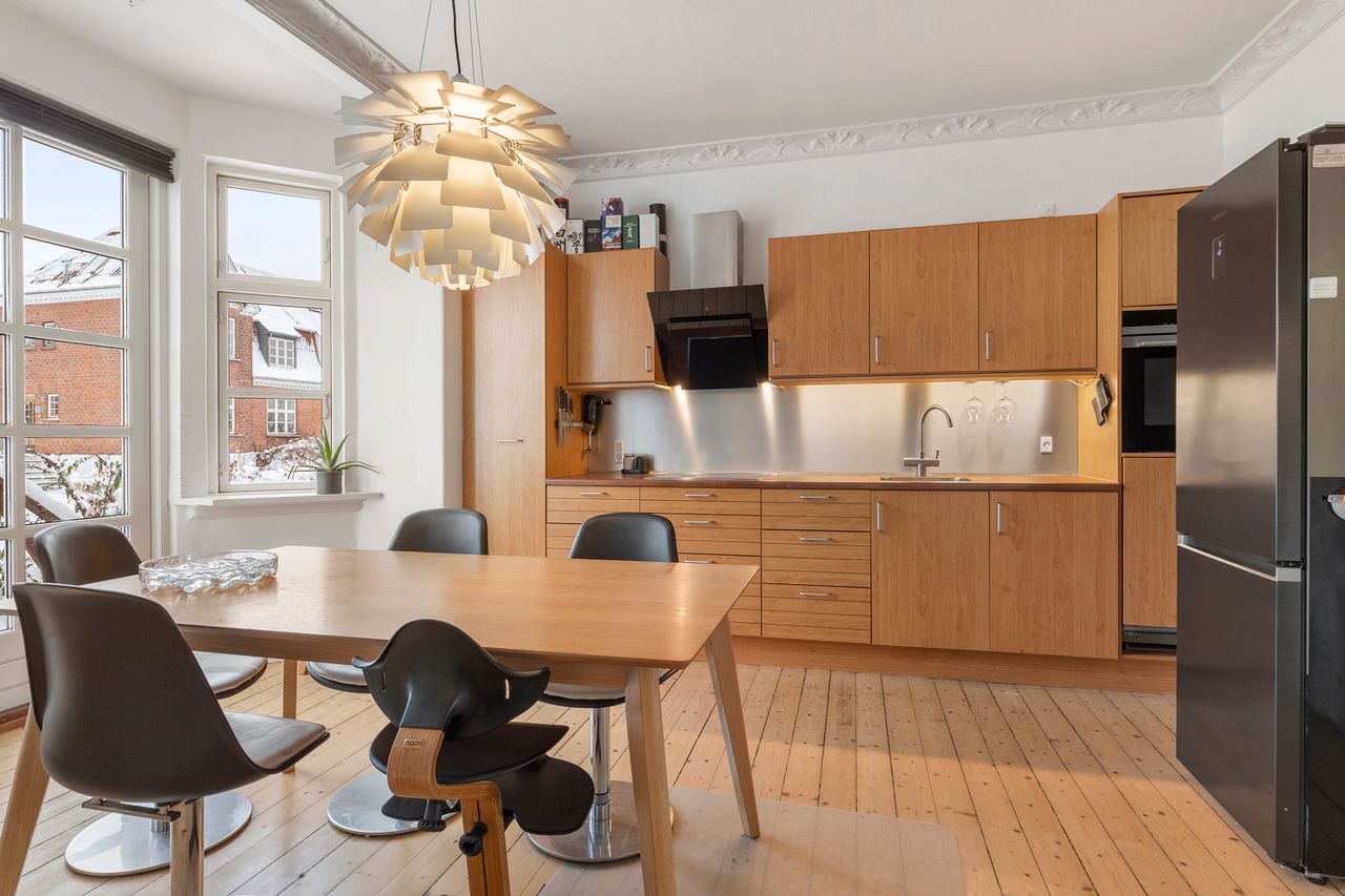 Ejendomsbillede 3 af 19