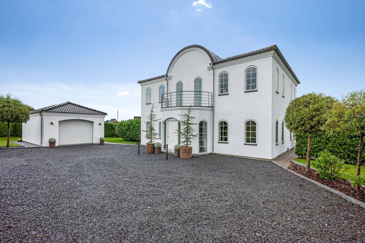 Ejendomsbillede 2 af 39