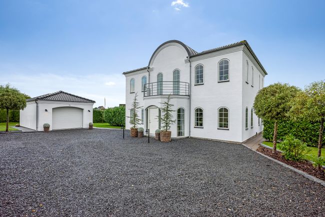 Frugthaverne 16,  Villa