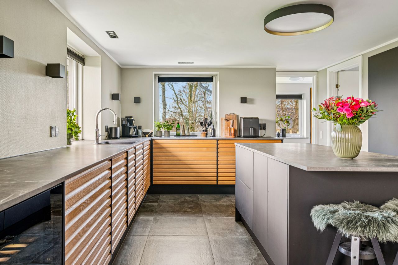 Ejendomsbillede 3 af 33