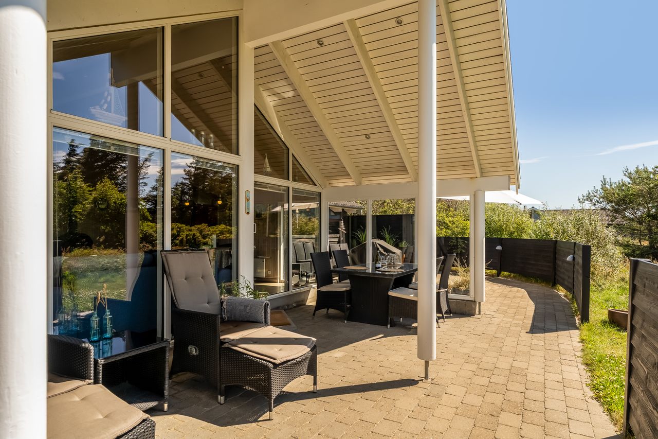 Ejendomsbillede 3 af 27