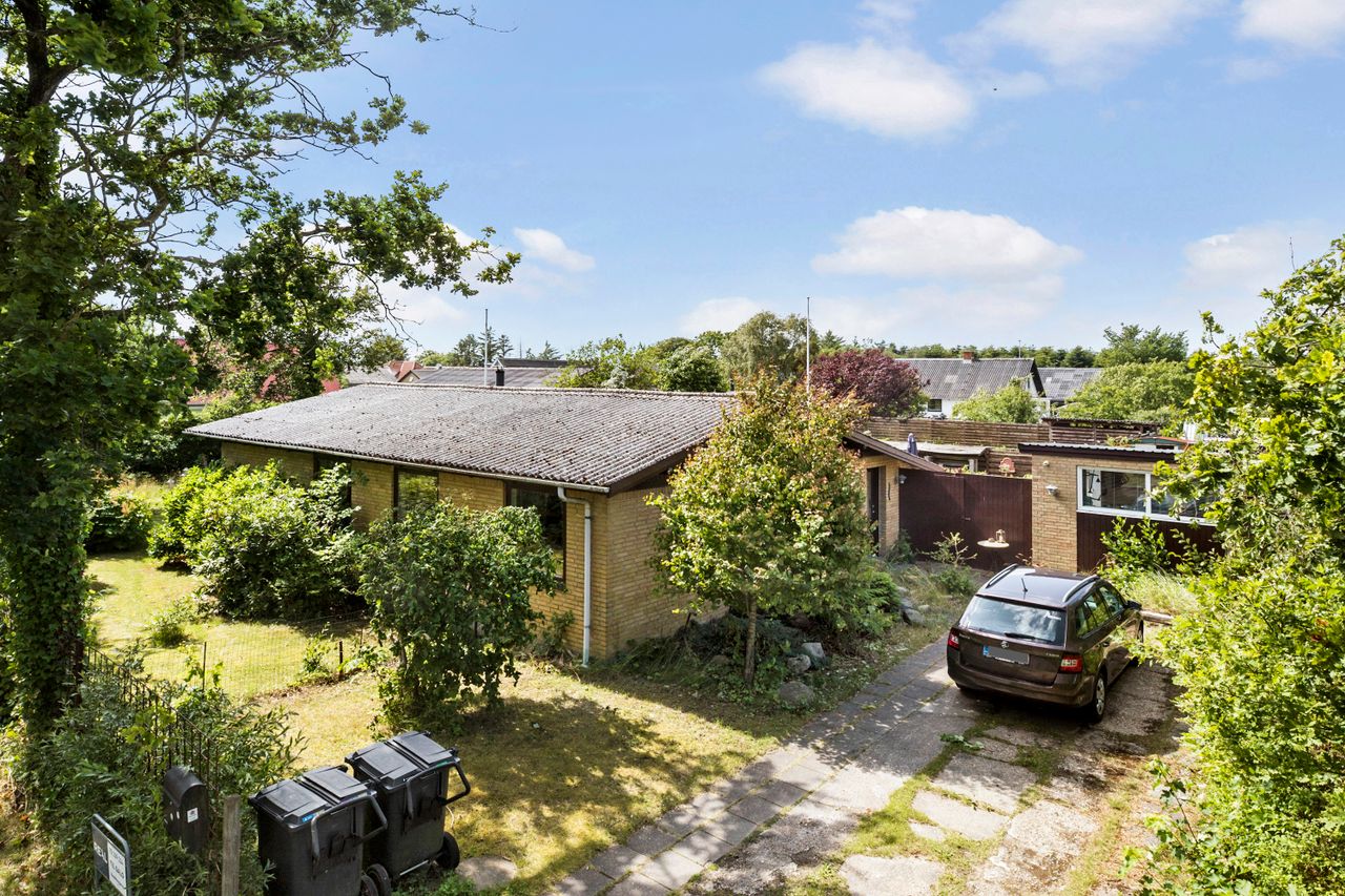 Ejendomsbillede 2 af 17