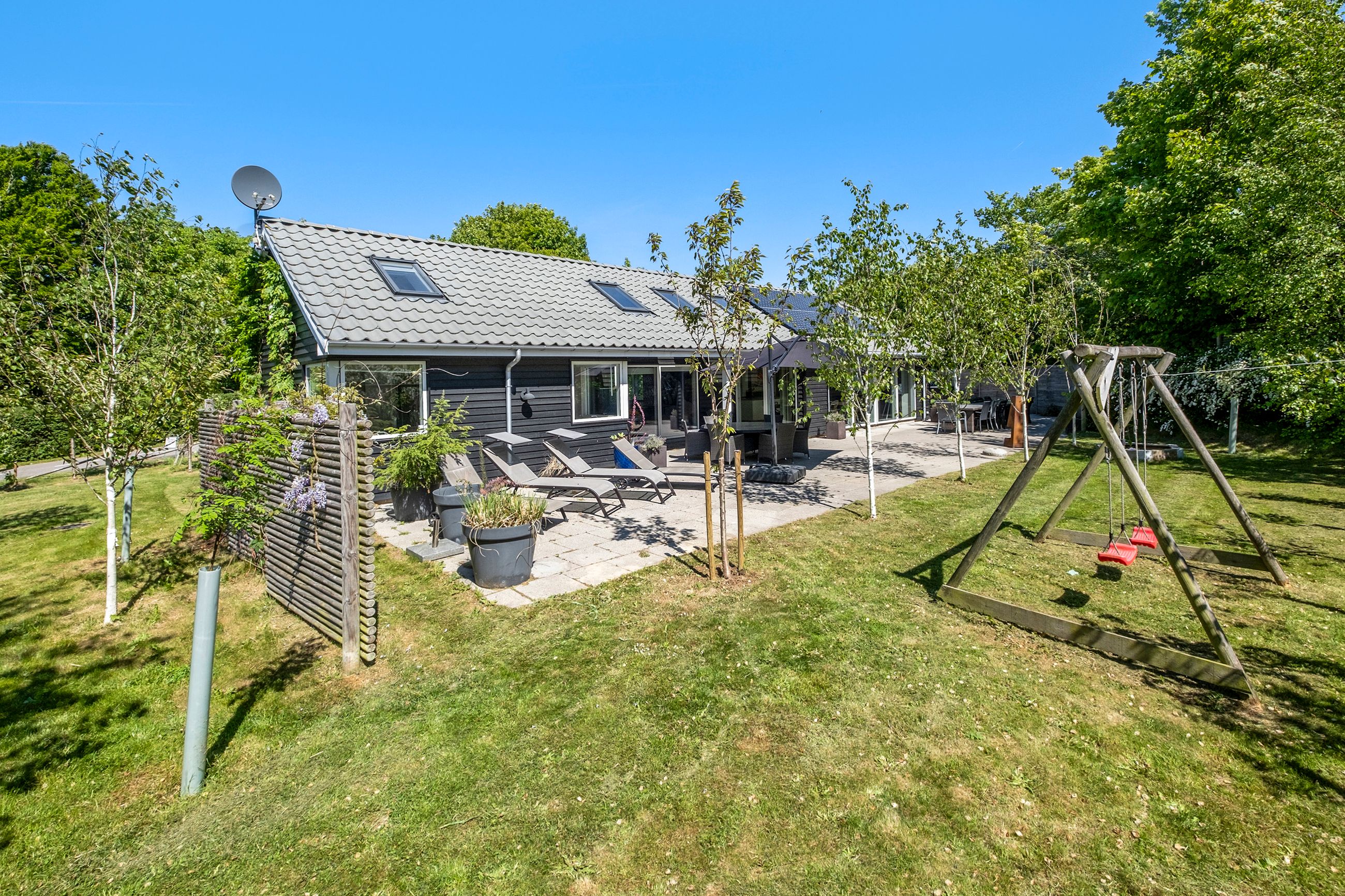 Vejbyvej 3B, Tisvildeleje - Ejendommen