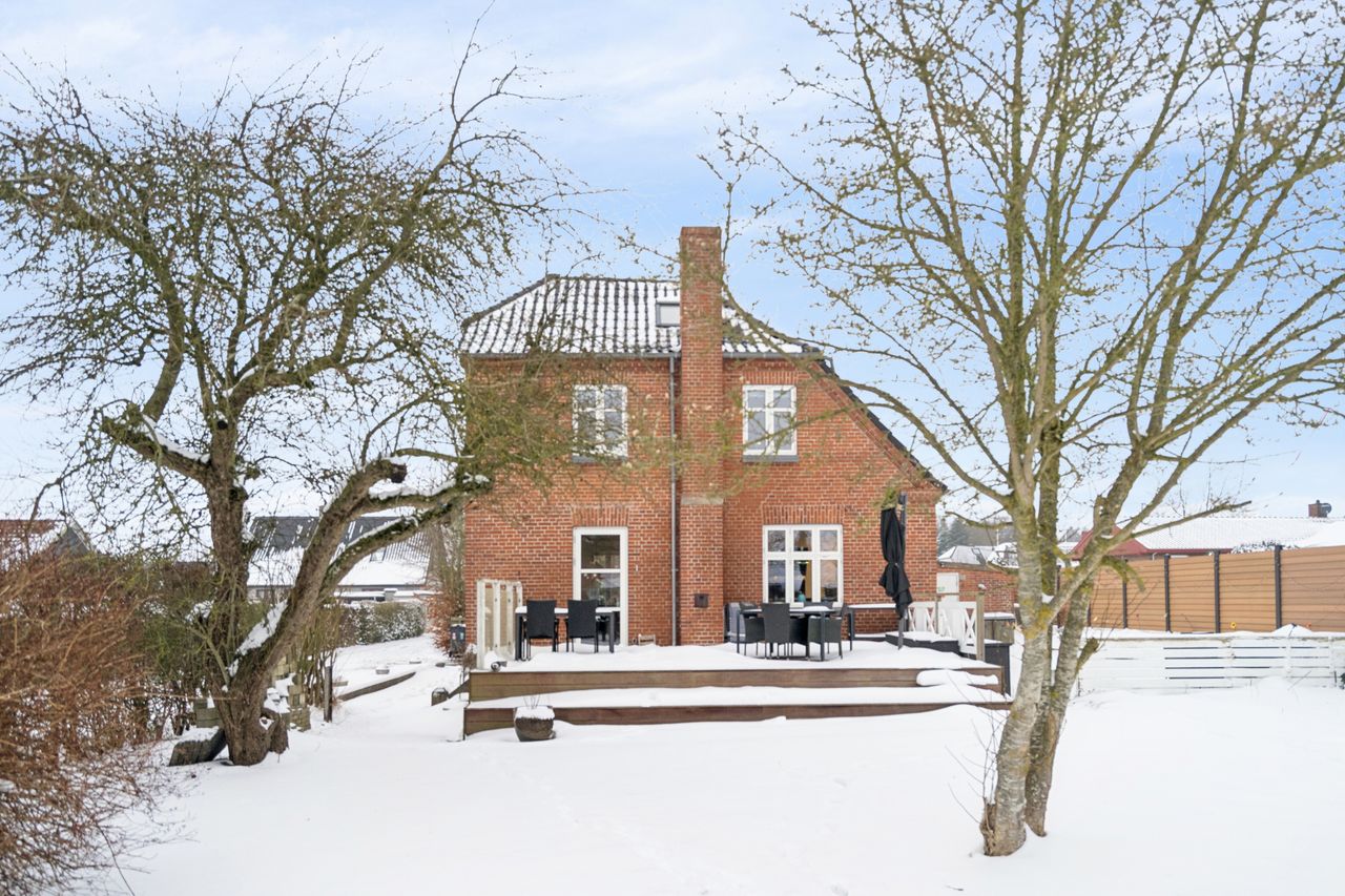 Ejendomsbillede 2 af 37