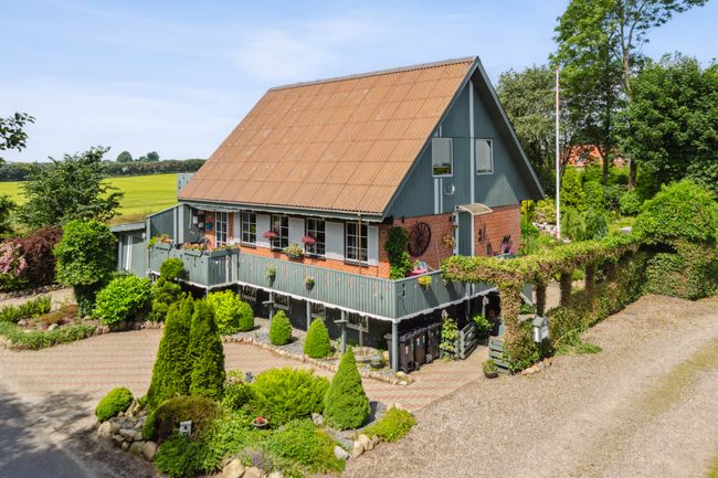 Herredsvejen 183,  Villa