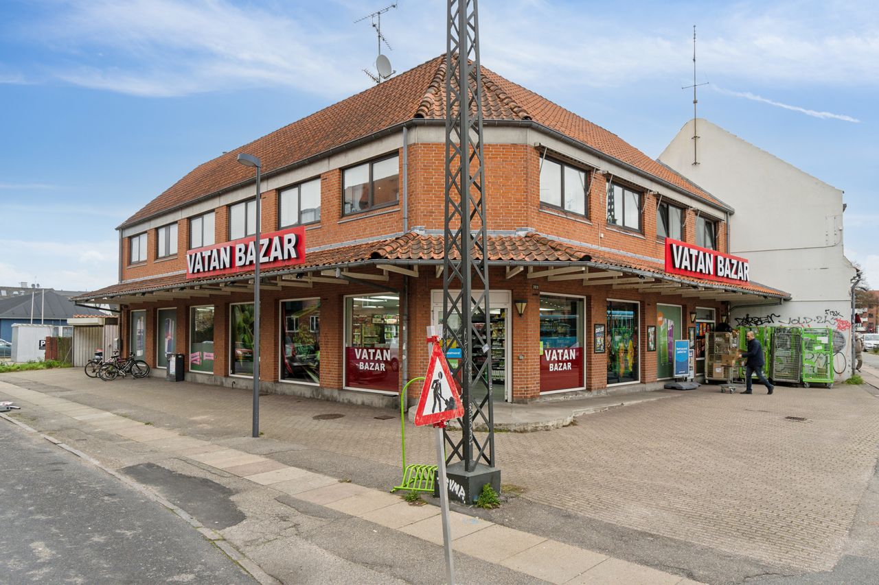 Ejendomsbillede 2 af 19