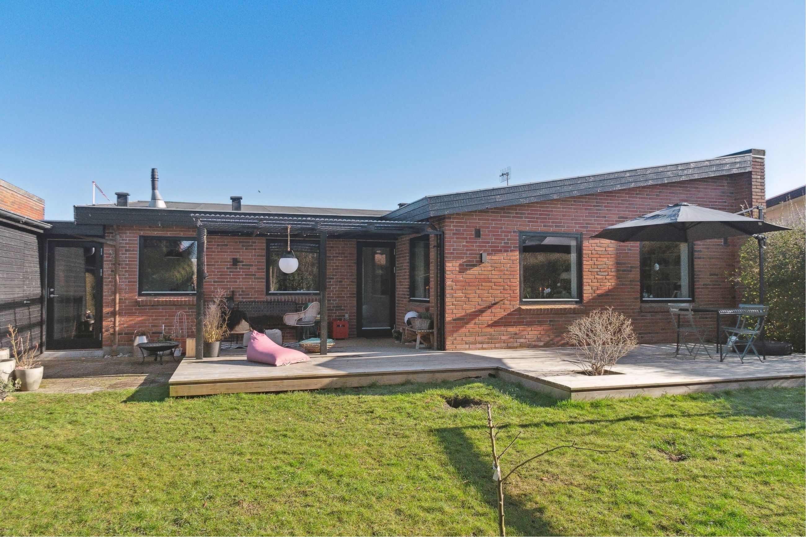 Enebærvej 34, Sejs-Svejbæk Villa