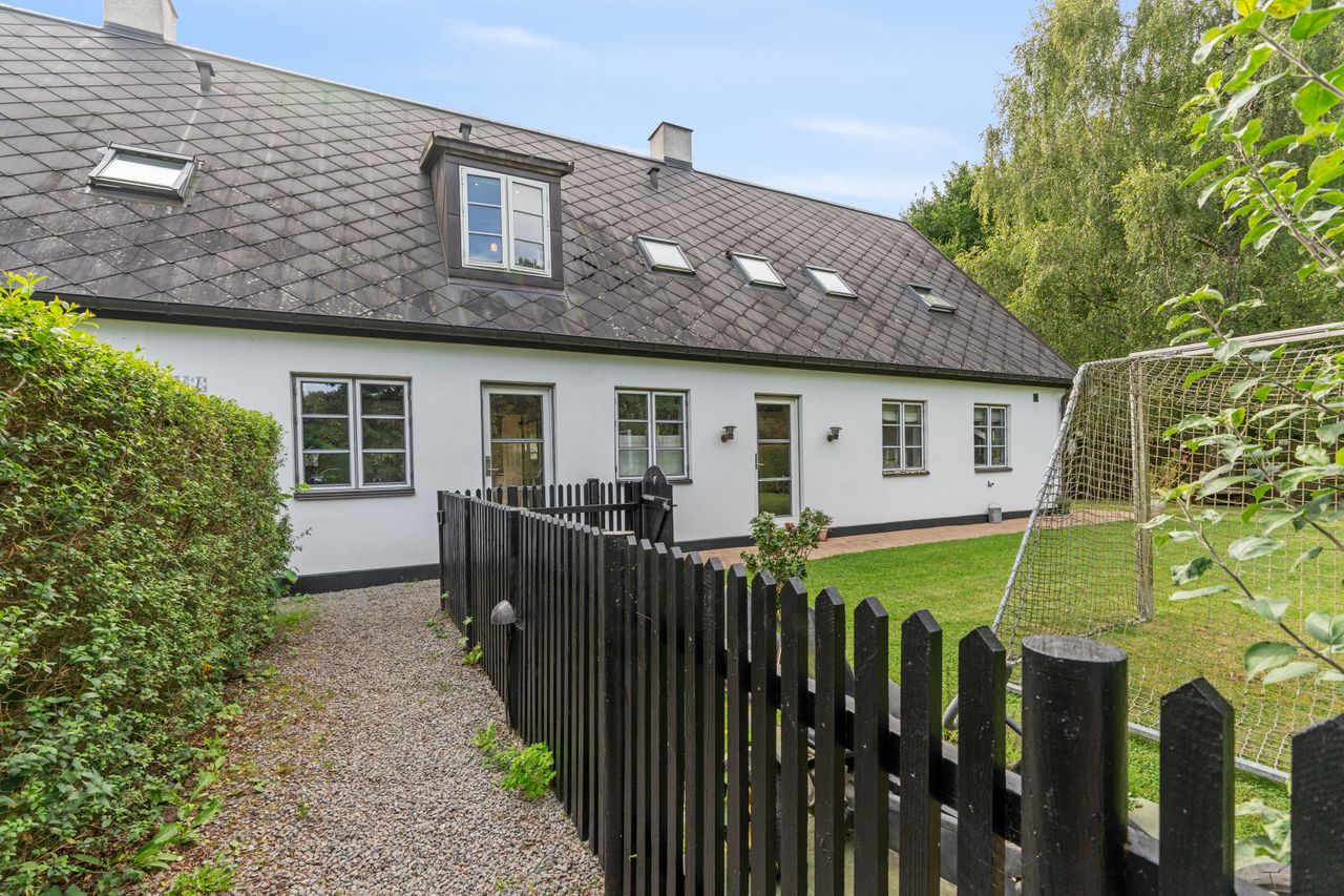 Ejendomsbillede 2 af 35