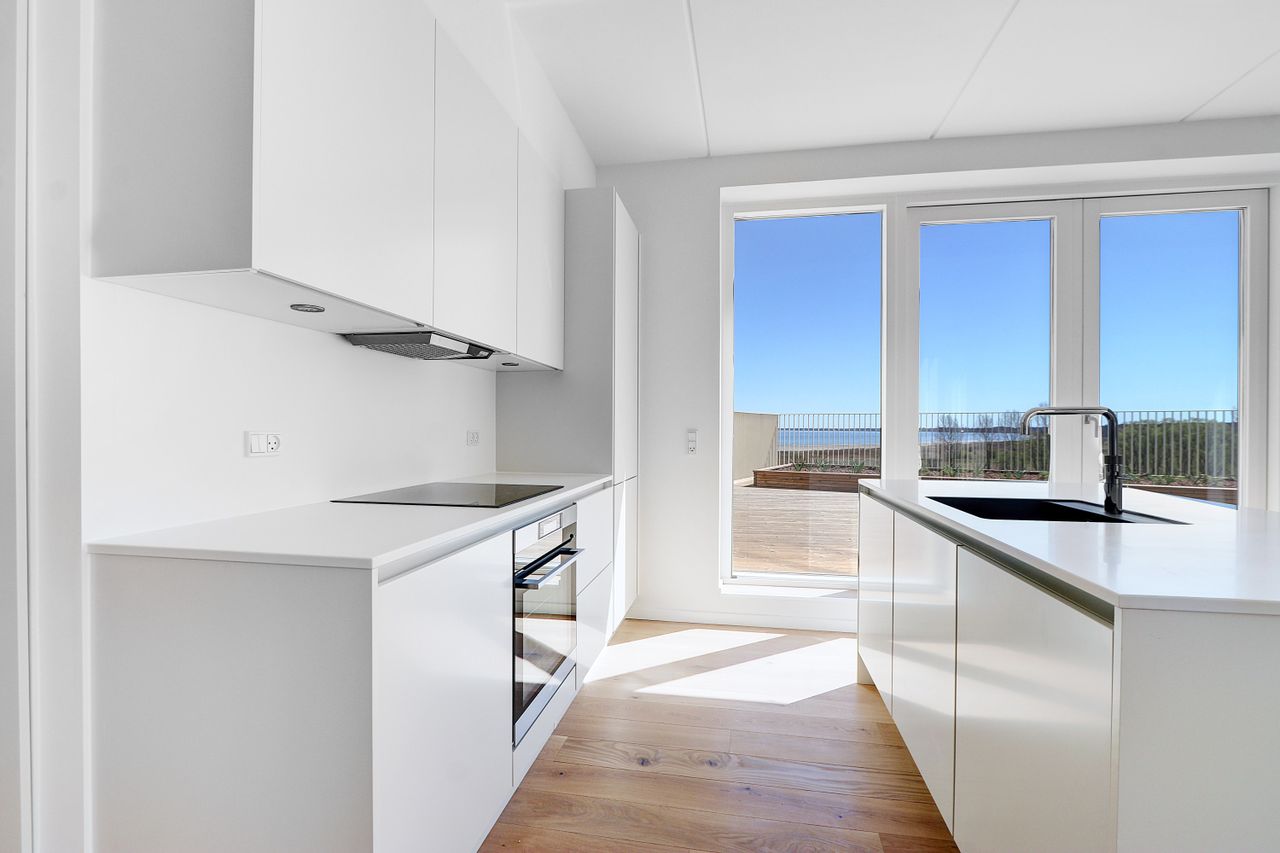 Ejendomsbillede 3 af 18