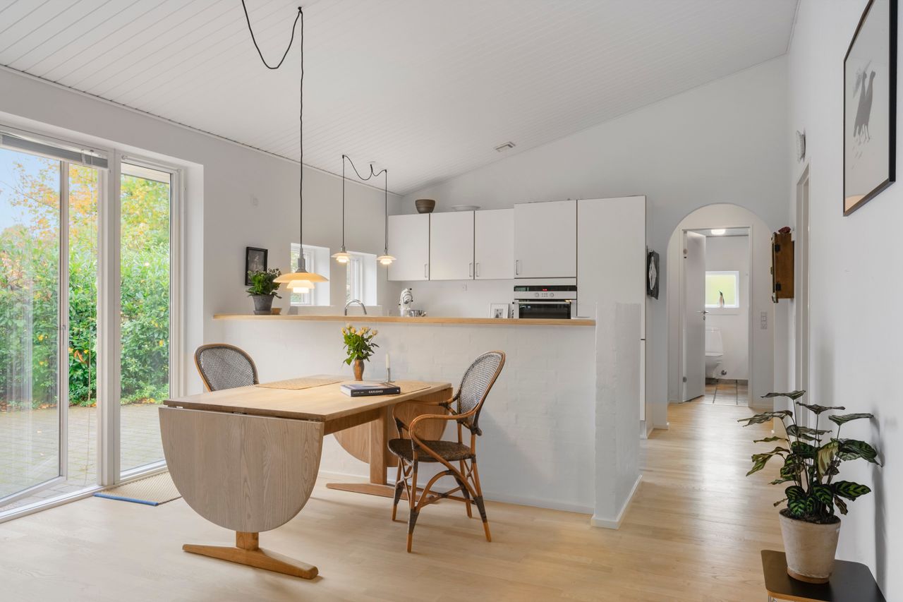 Ejendomsbillede 3 af 17