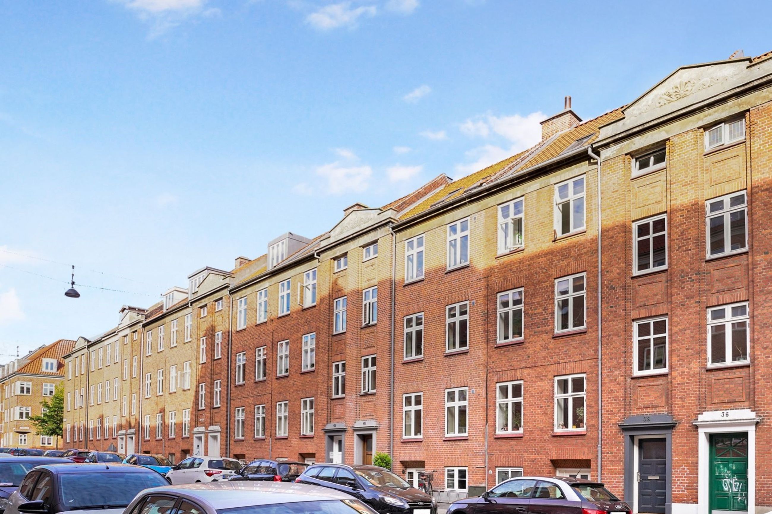 Ivar Huitfeldts Gade 38 Erhverv