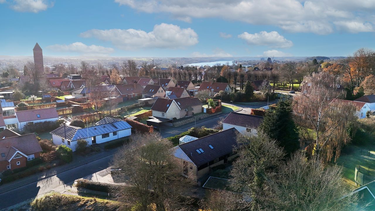 Ejendomsbillede 2 af 22