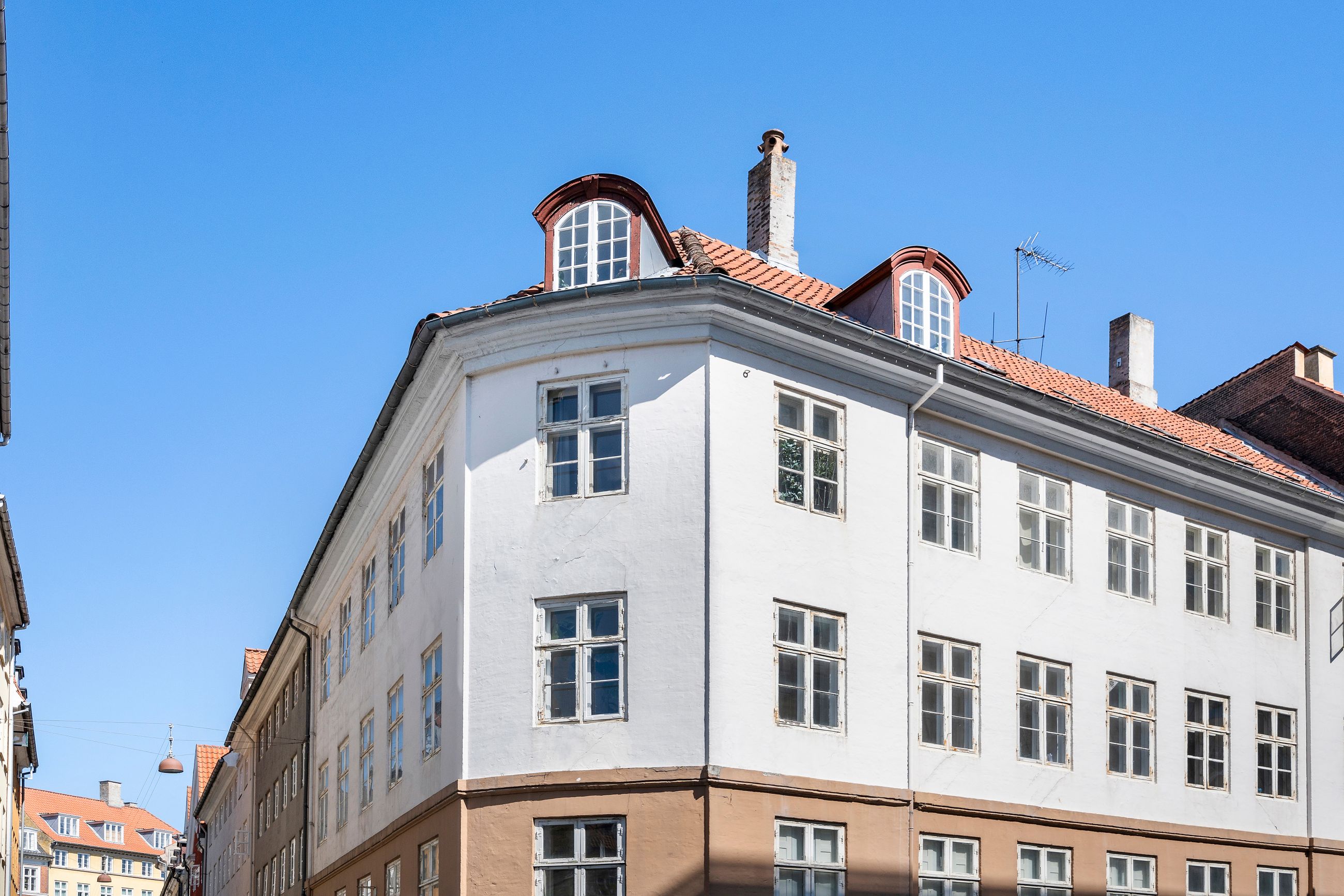 Hausergade 36, 2. th, København K - Ejendommen