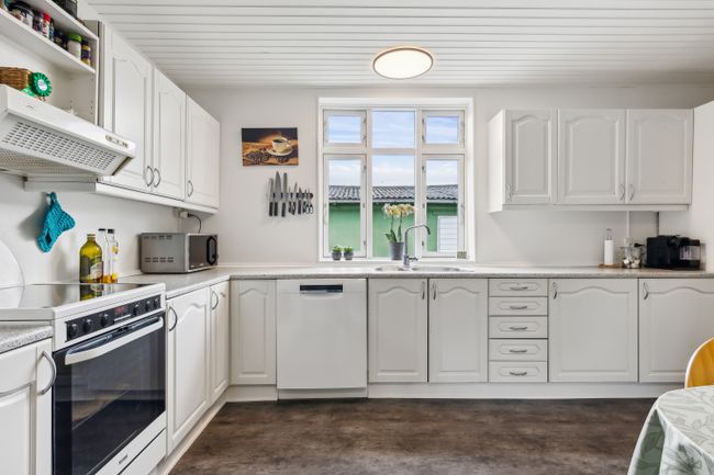 Jernbanegade 7,  Villa