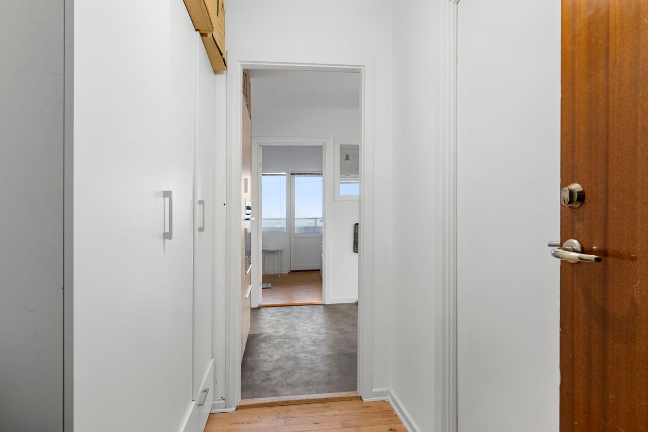 Ejendomsbillede 3 af 24