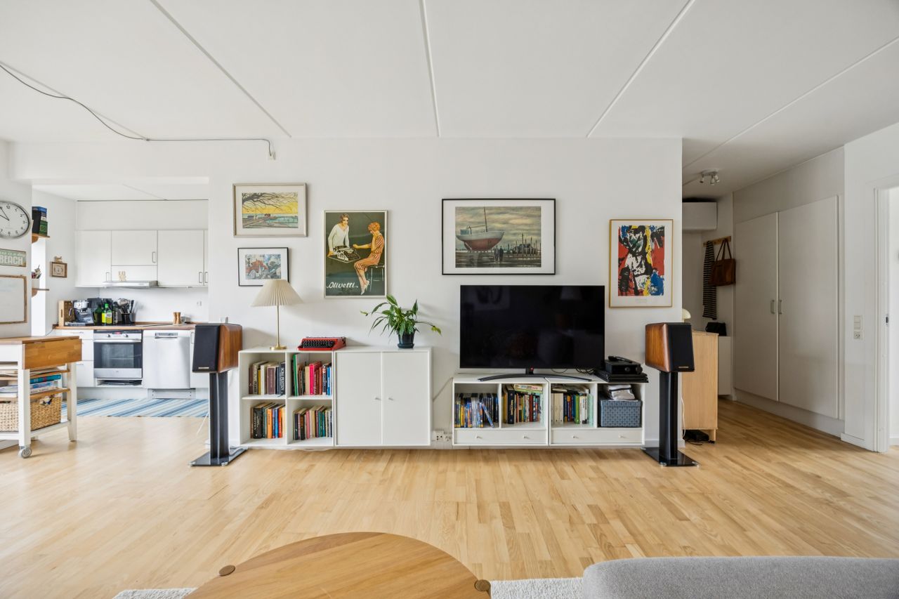 Ejendomsbillede 3 af 19