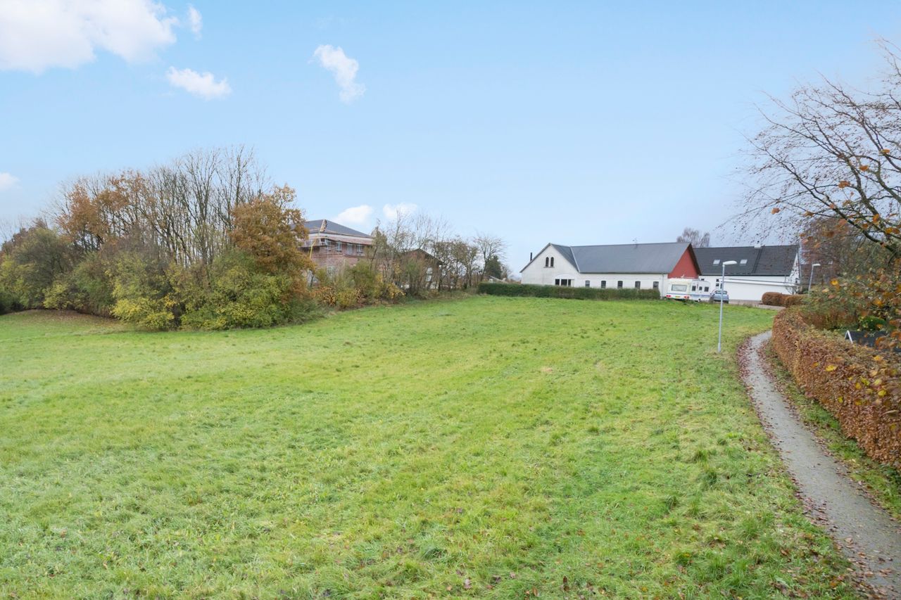 Ejendomsbillede 3 af 23