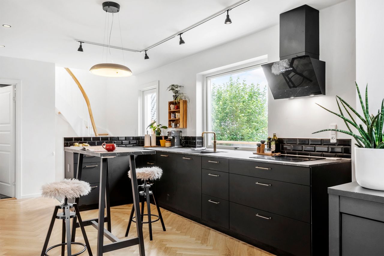 Ejendomsbillede 2 af 15