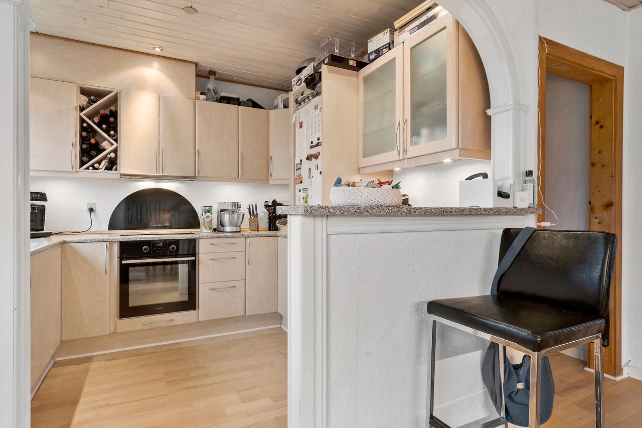 Ejendomsbillede 2 af 16