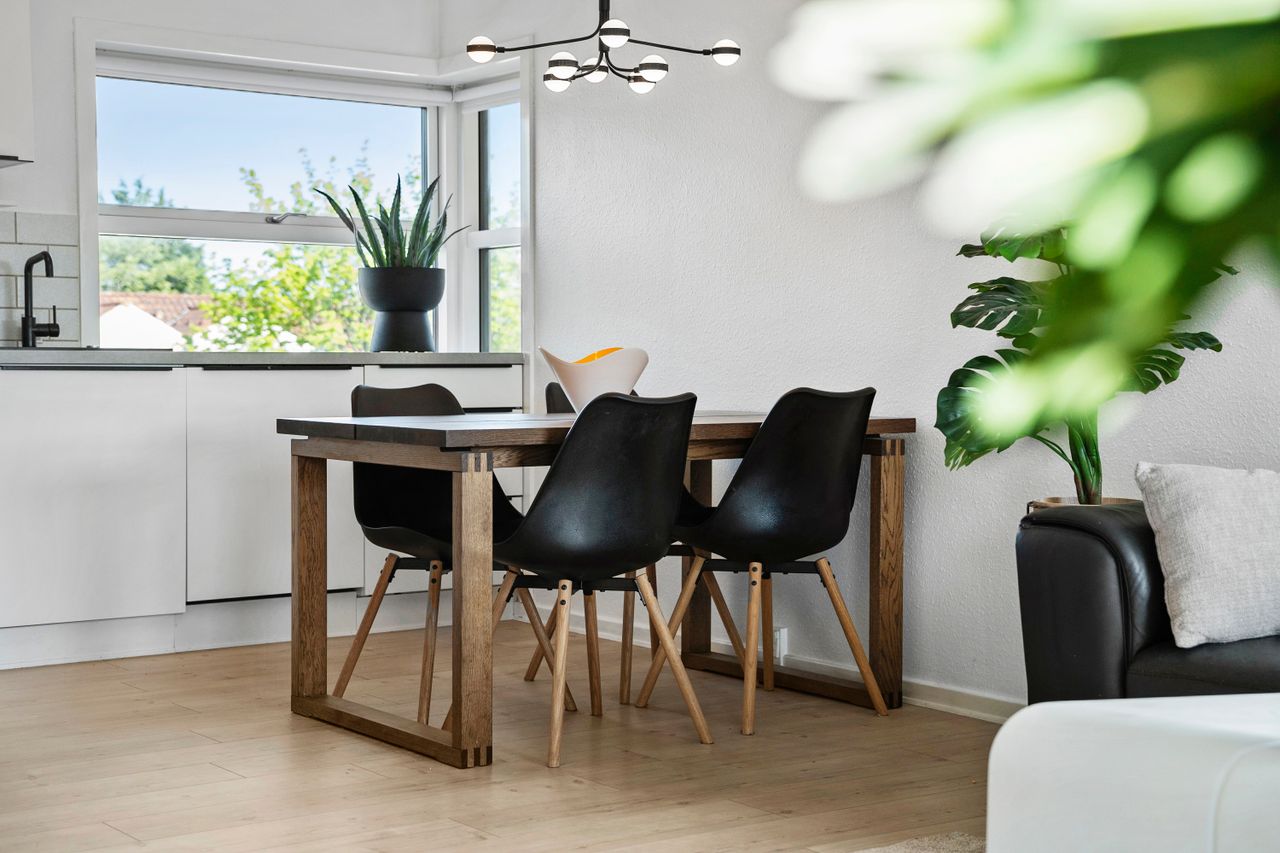 Ejendomsbillede 3 af 14