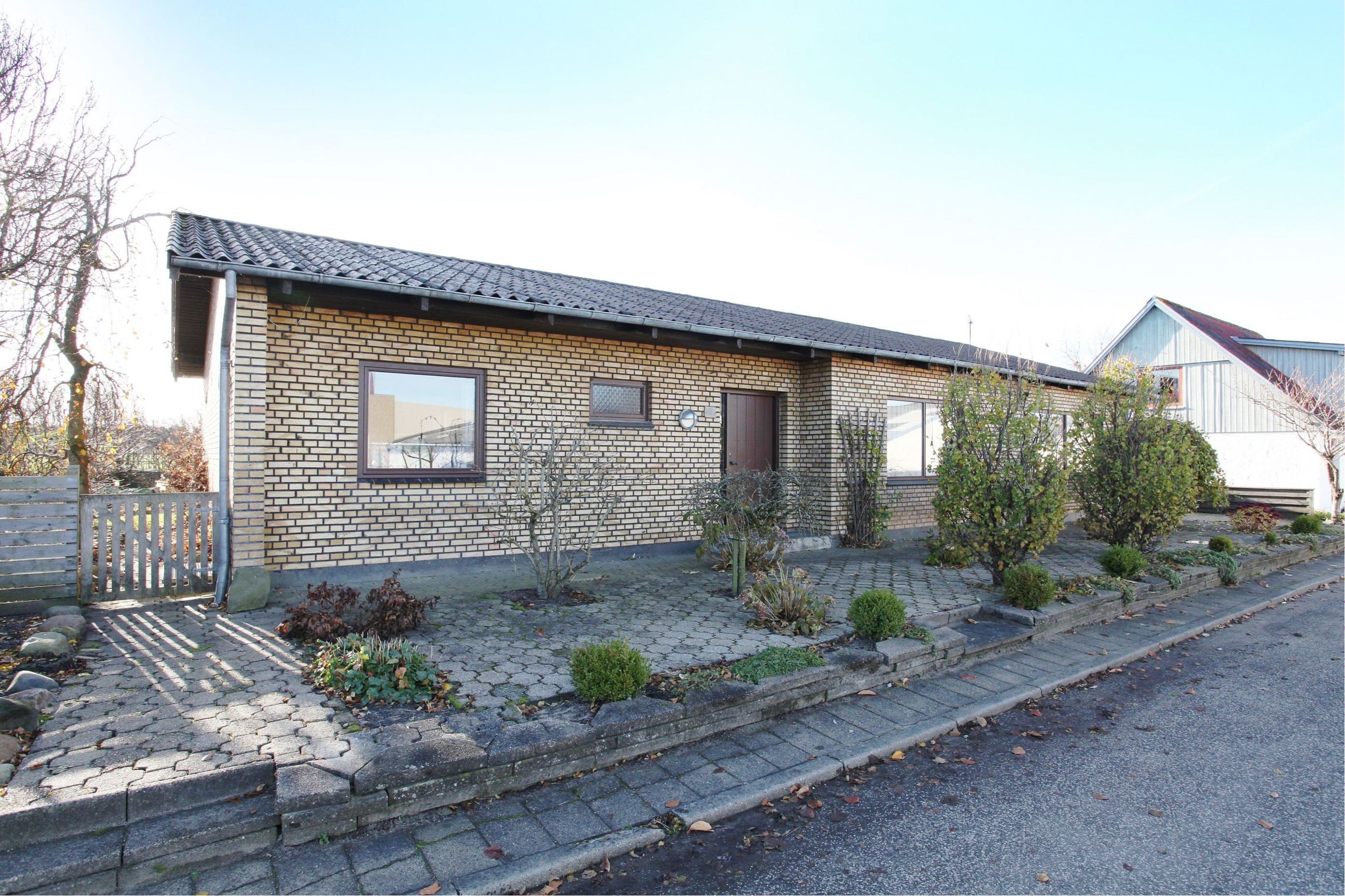 Strandvejen 23, Handbjerg Villa